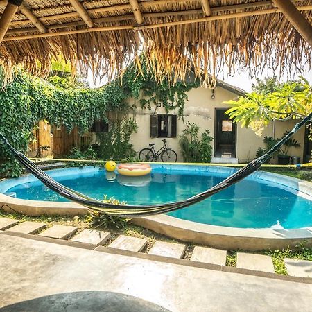 Losmanos Hostel Yogyakarta Kültér fotó
